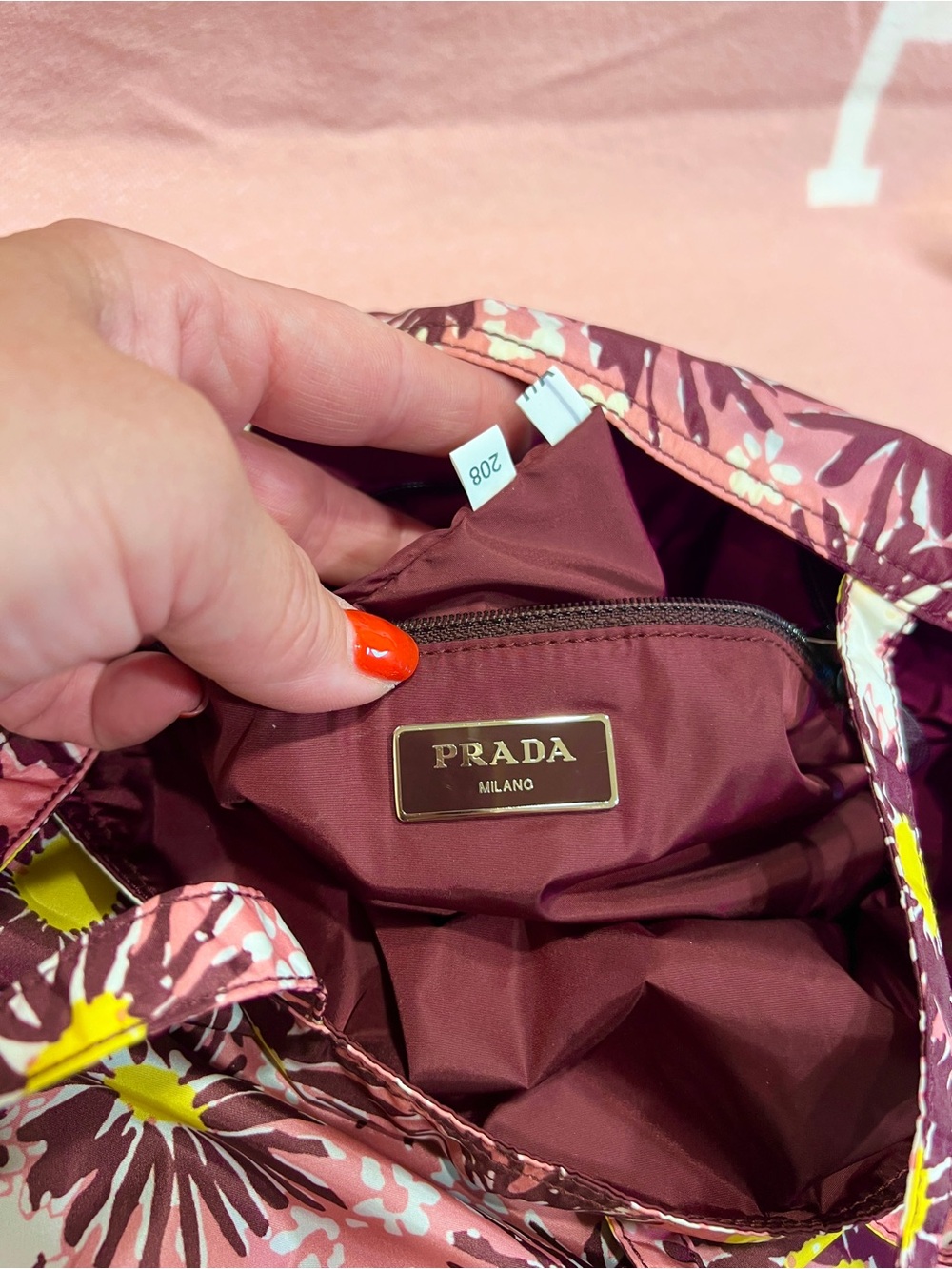 Prada⭐️Auth! Floral Shoulder Bag in Pink, Brown & Yellow! New!⭐️CARD! Offers?!! - Picture 6 of 14